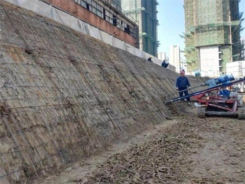 平湖建筑边坡支护